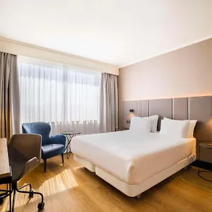 **** Hotel Nh Brussels Airport Belgien